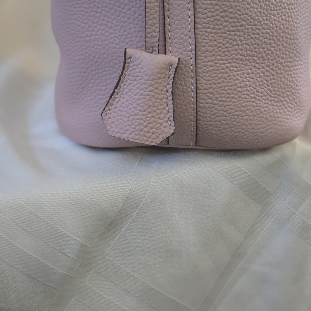 Elegant Pink Women's Handbag, NIB - Picture 6 of 12